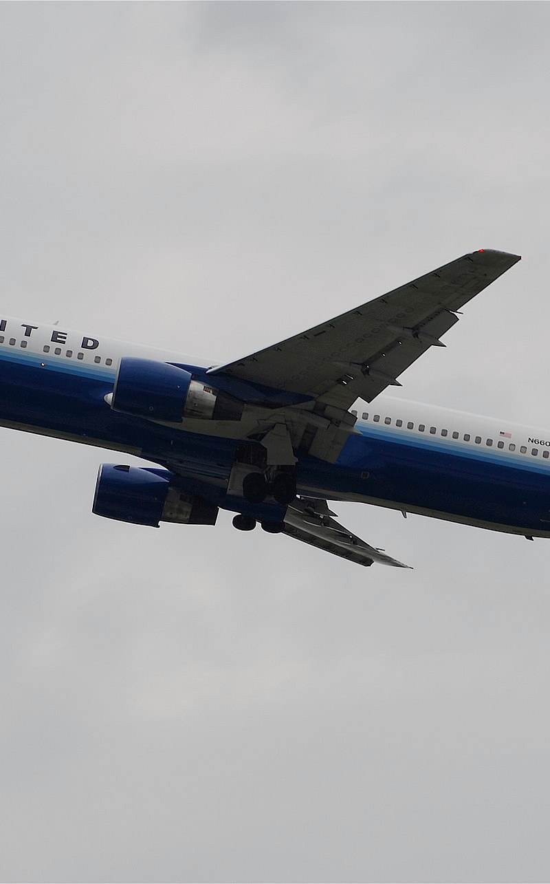 N660UA - Boeing