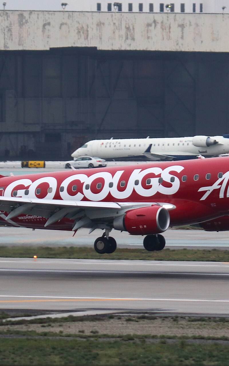 N661QX - Embraer