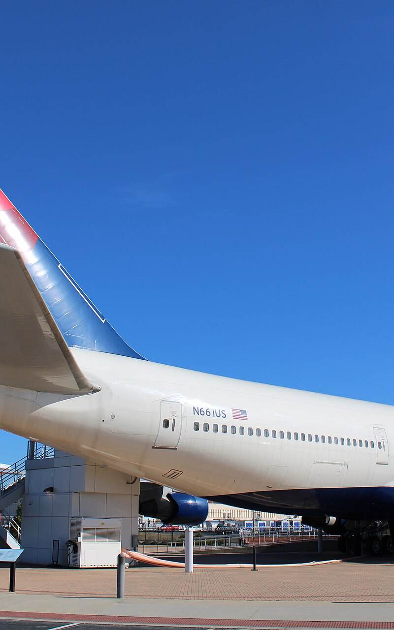 N661US - Boeing