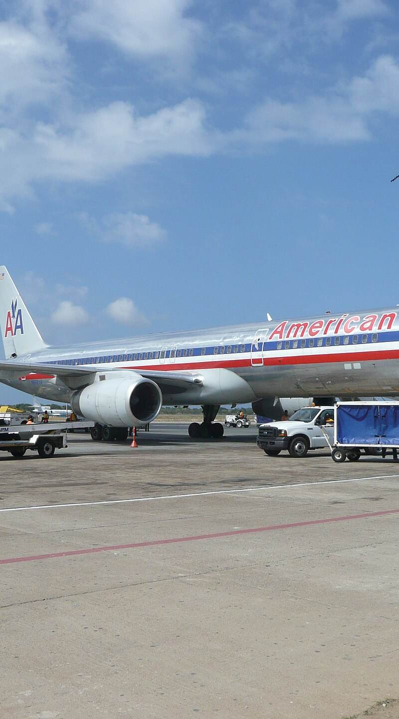 N662AA - Boeing
