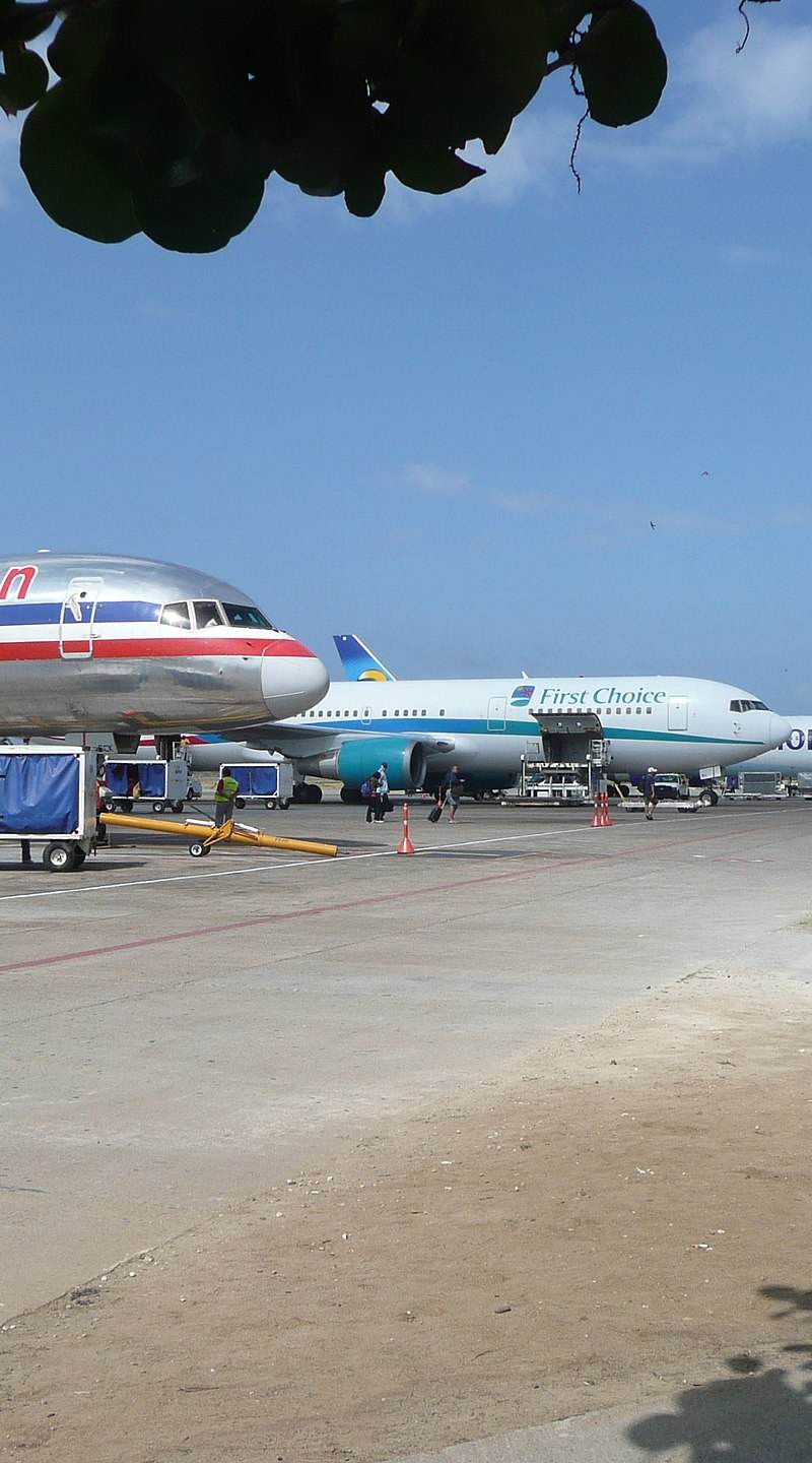 N662AA - Boeing