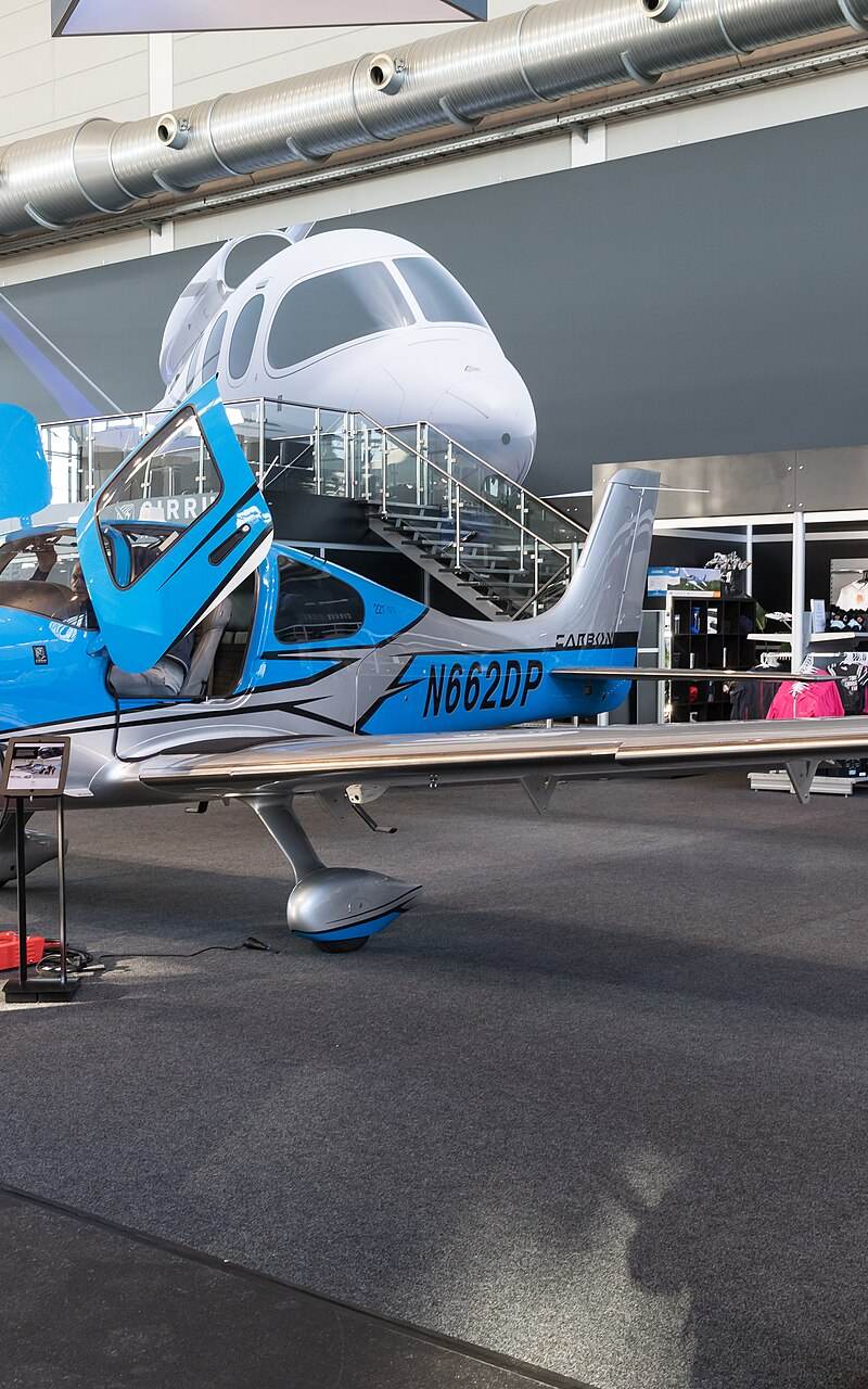 N662DP - Cirrus