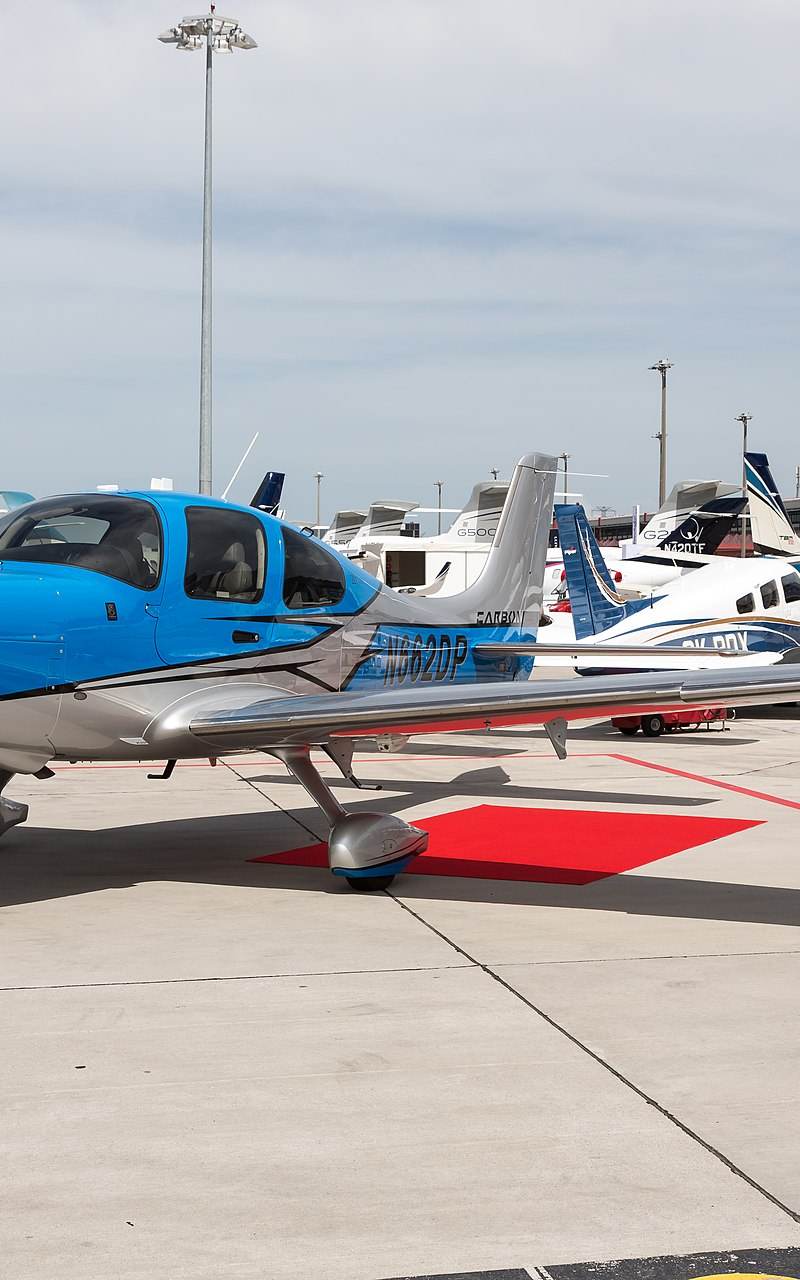N662DP - Cirrus