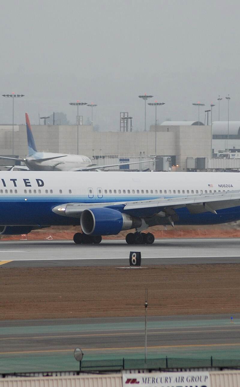 N662UA - Boeing