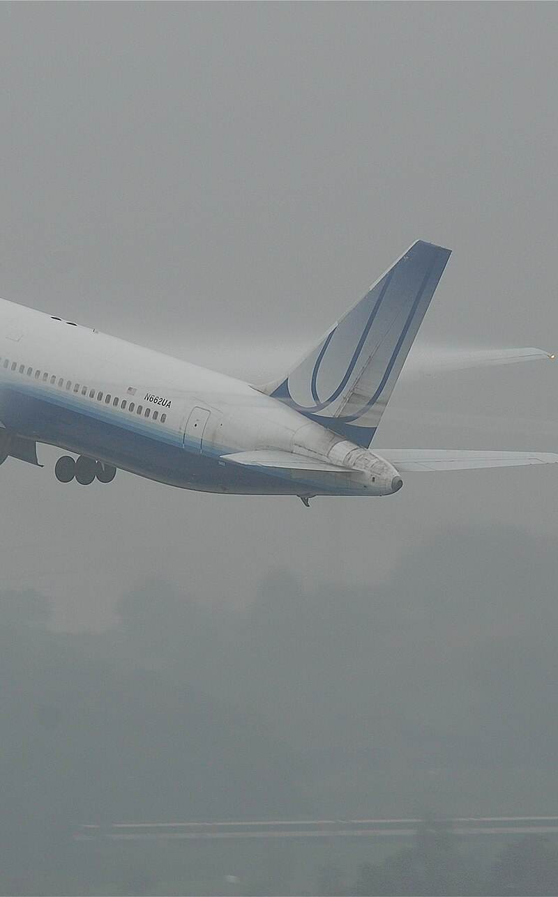 N662UA - Boeing