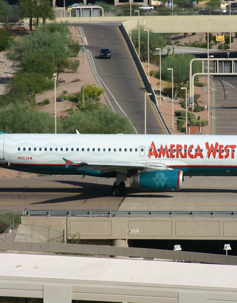 N663AW - Airbus