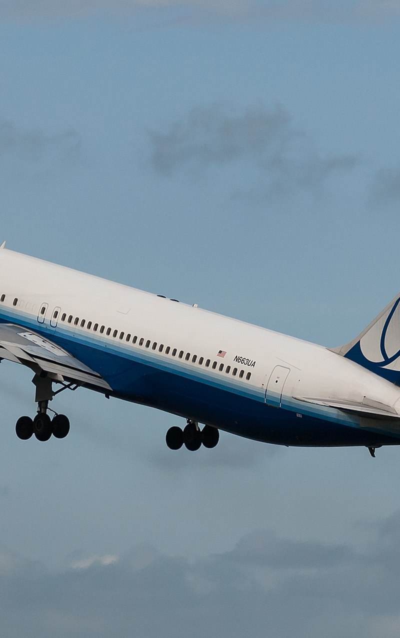 N663UA - Boeing