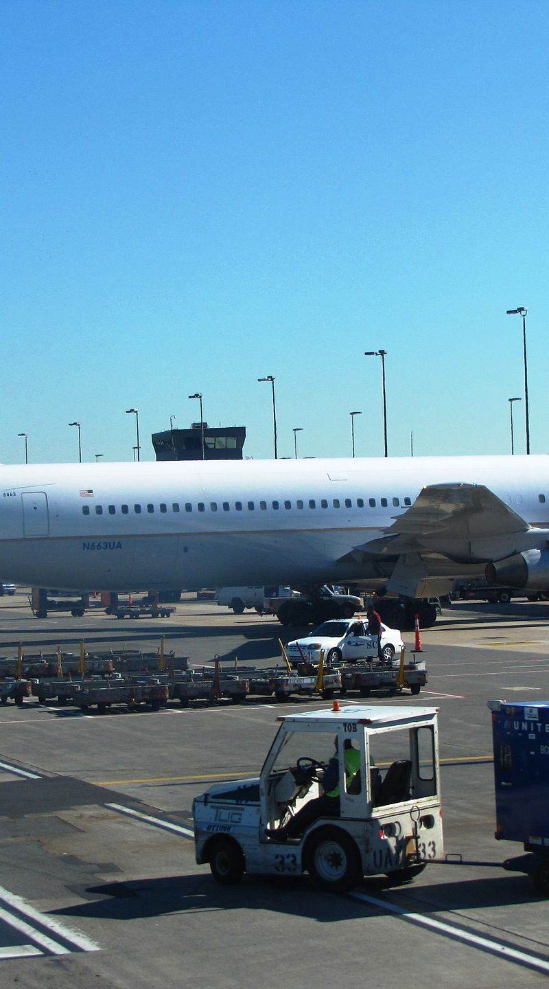 N663UA - Boeing