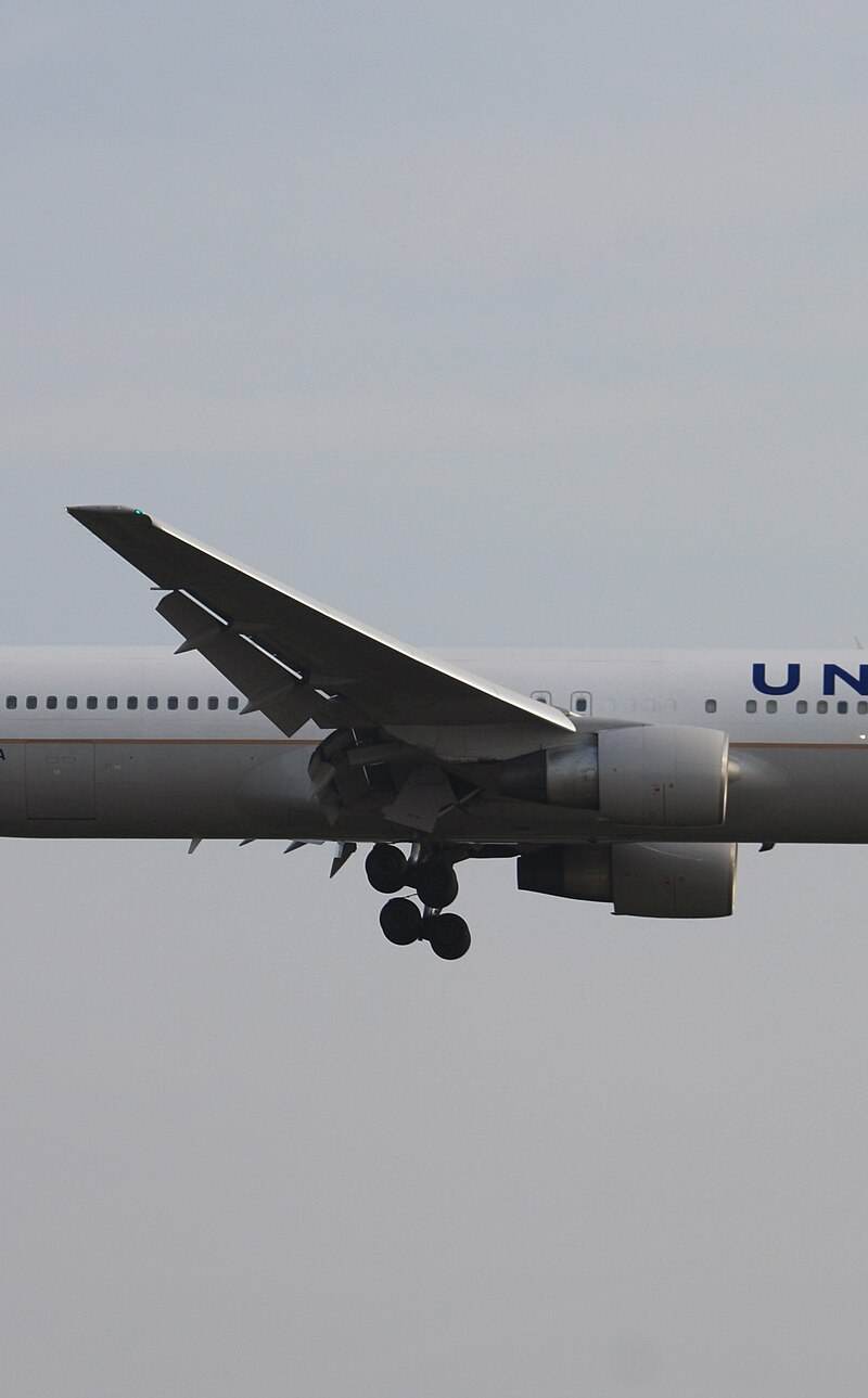 N663UA - Boeing
