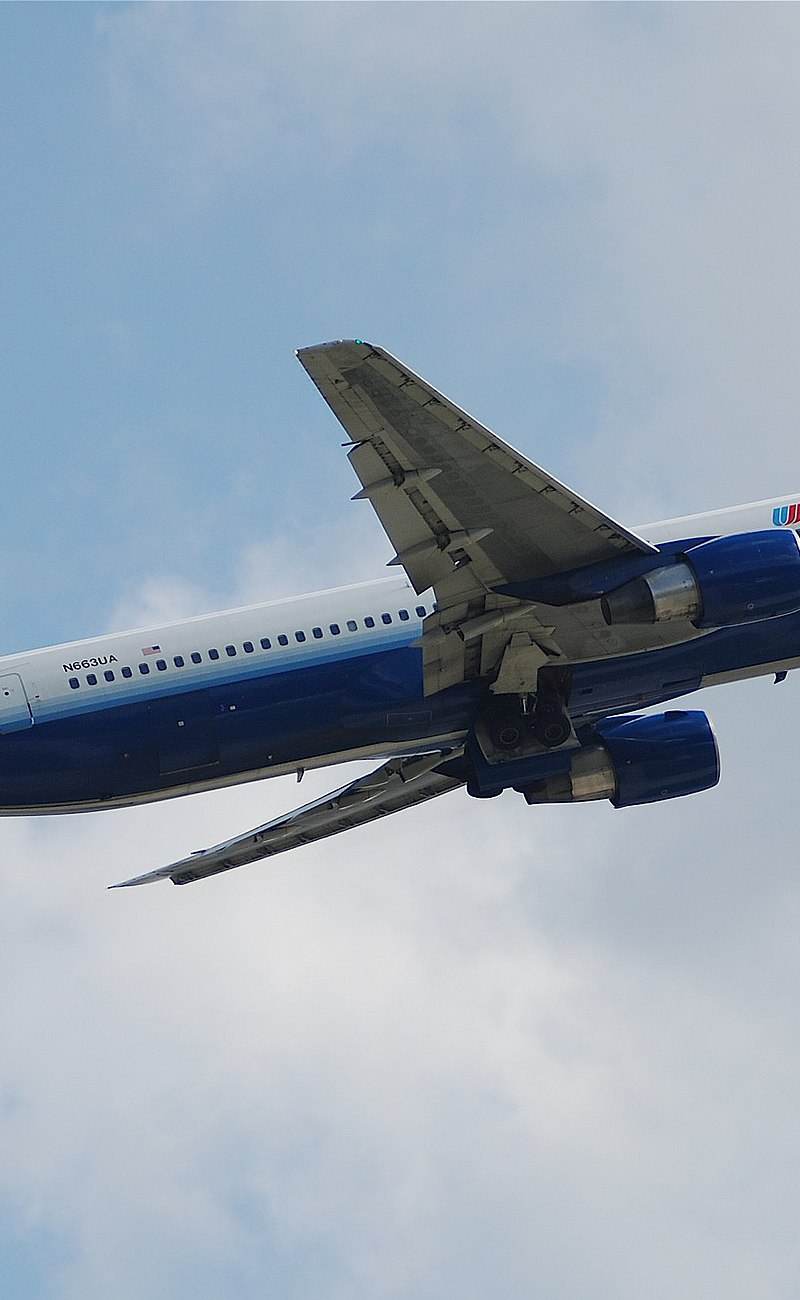 N663UA - Boeing
