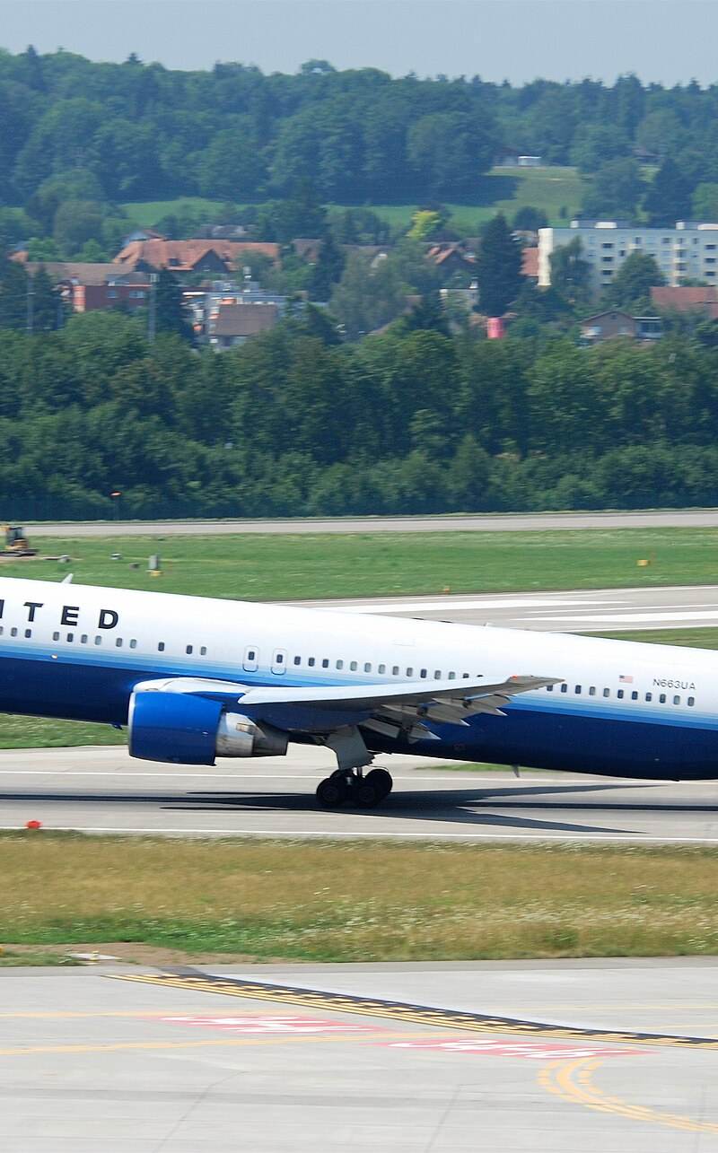 N663UA - Boeing
