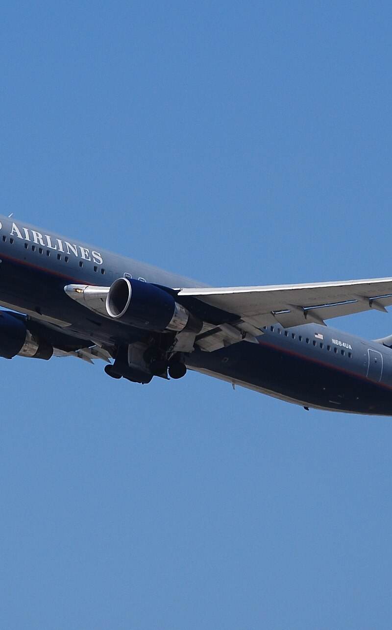 N664UA - Boeing
