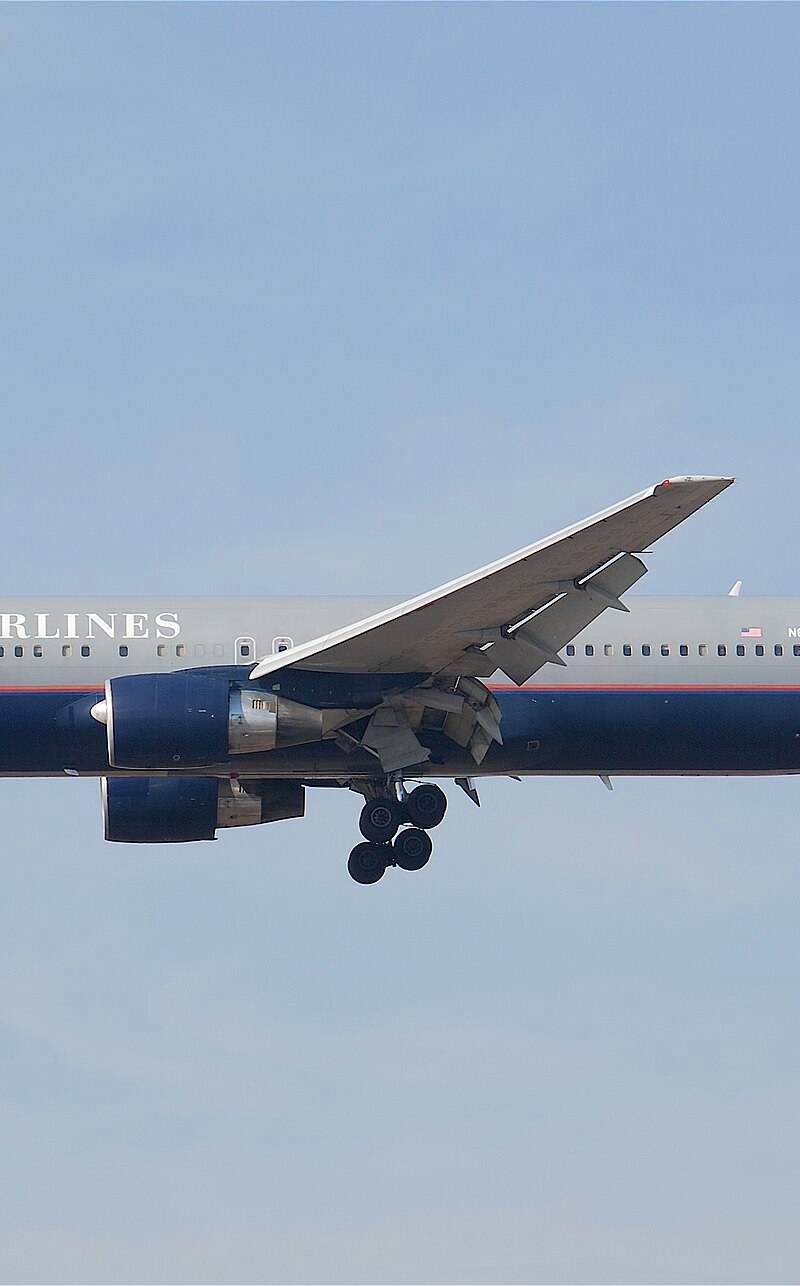 N664UA - Boeing