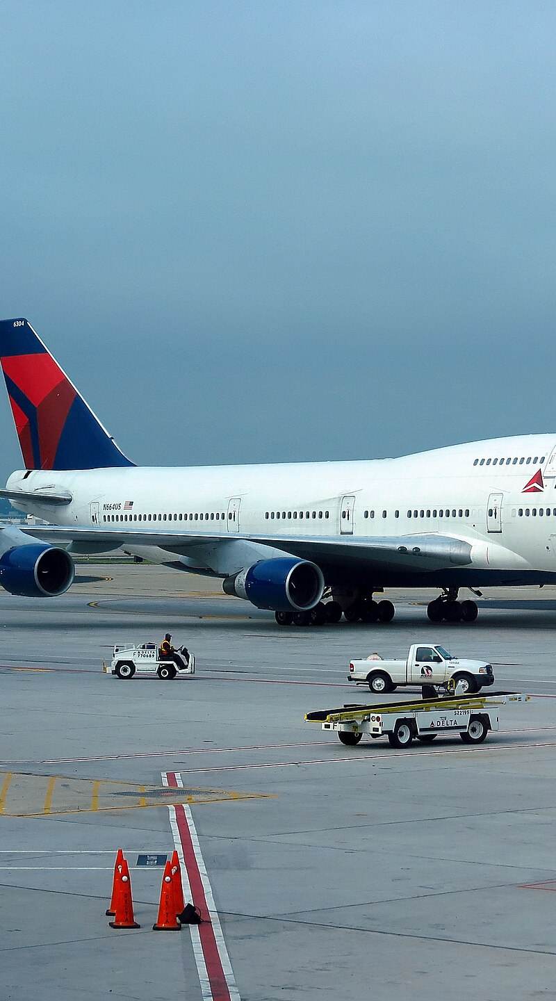 N664US - Boeing