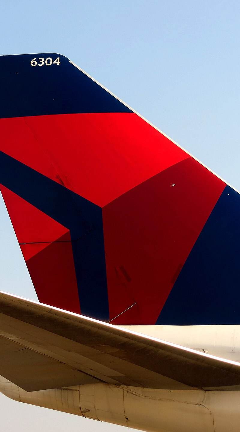 N664US - Aircraft