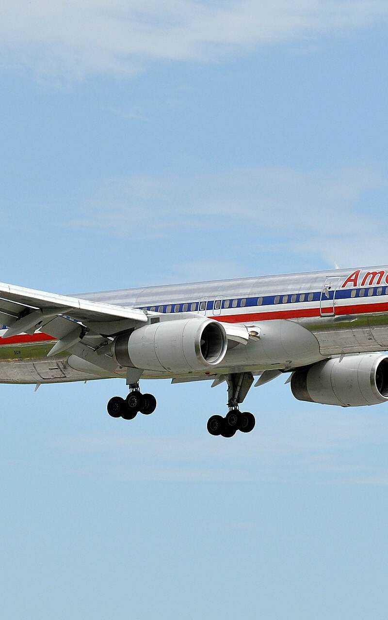 N665AA - Boeing