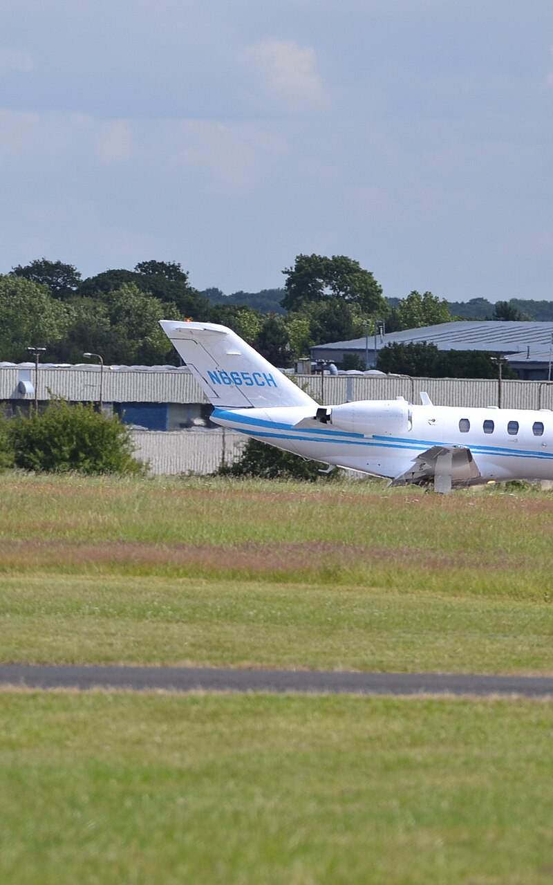 N665CH - Business jet