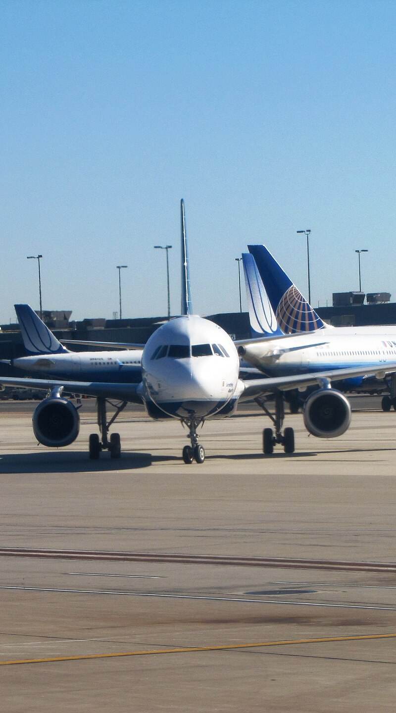 N665JB - Airbus