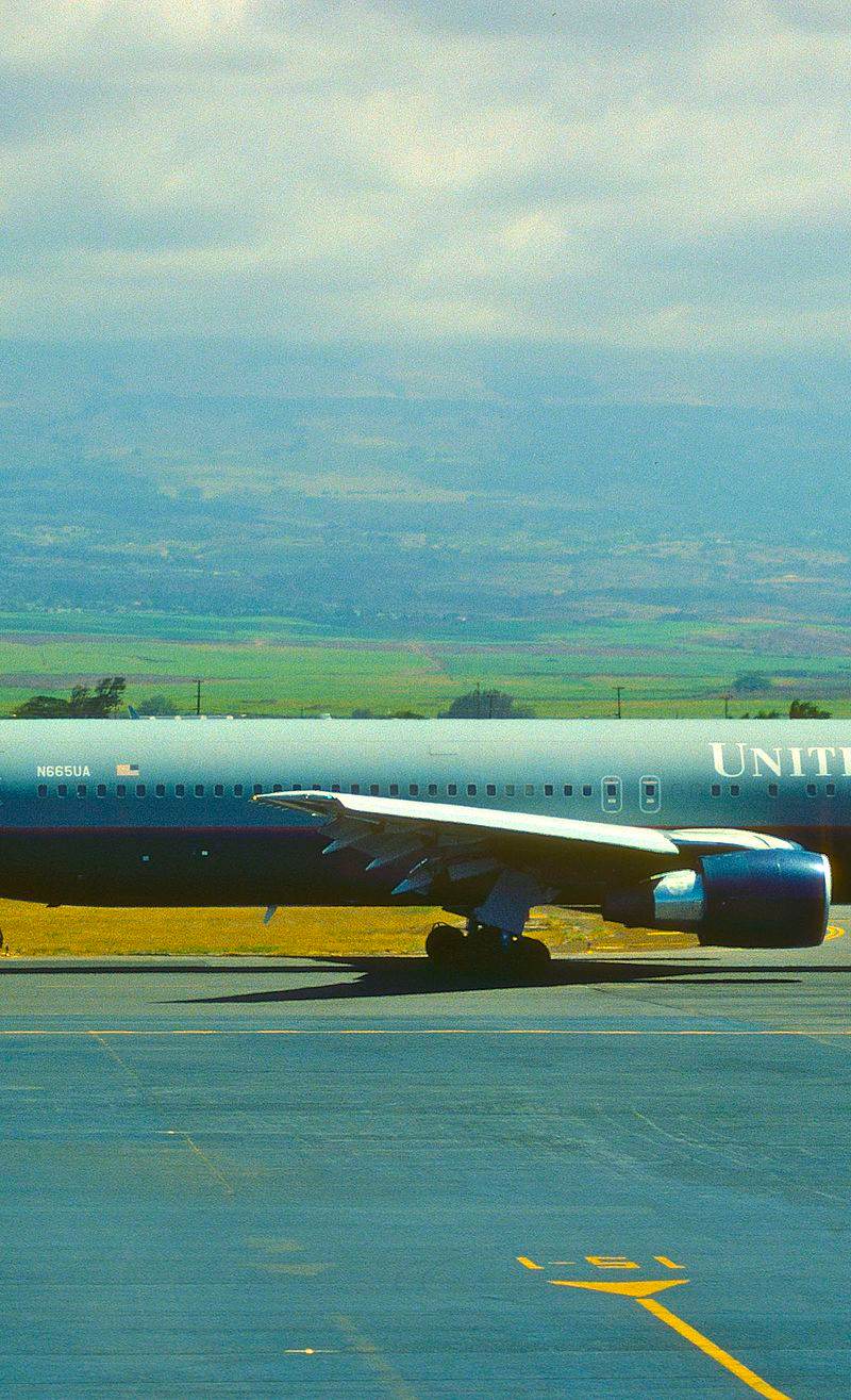 N665UA - Boeing