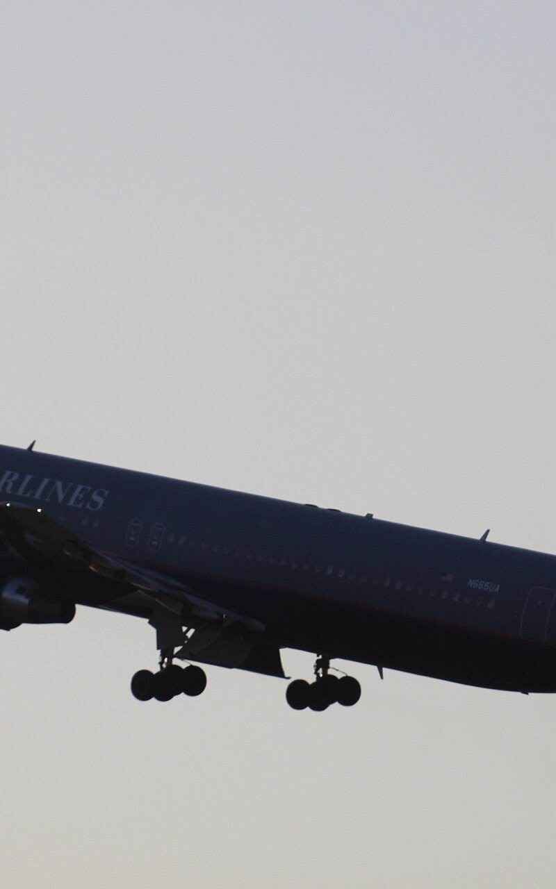 N665UA - Boeing