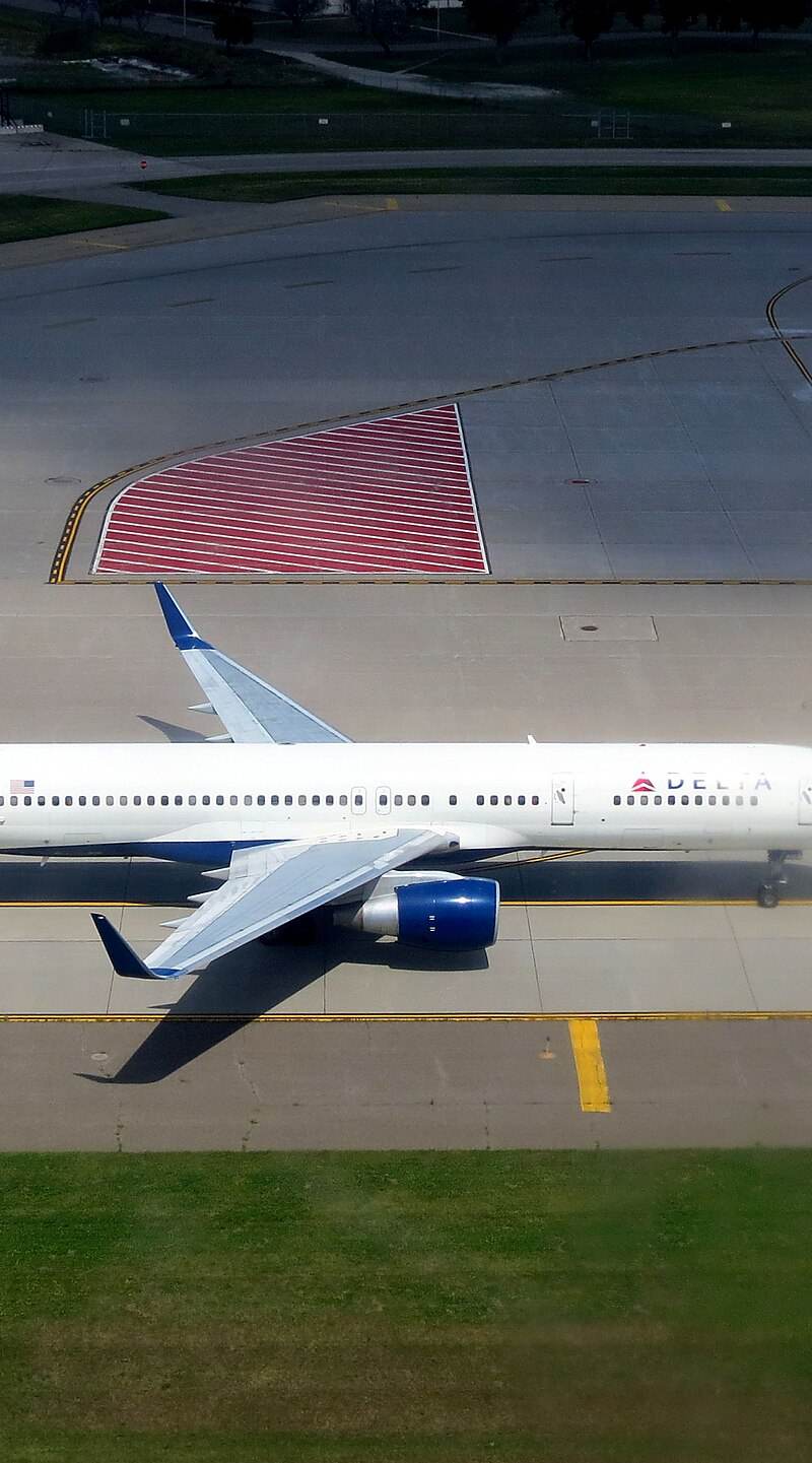 N666DN - Boeing