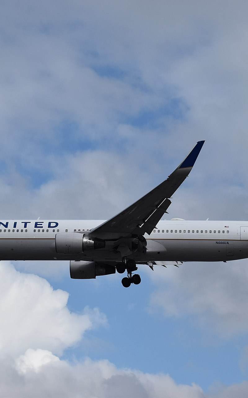 N666UA - Boeing