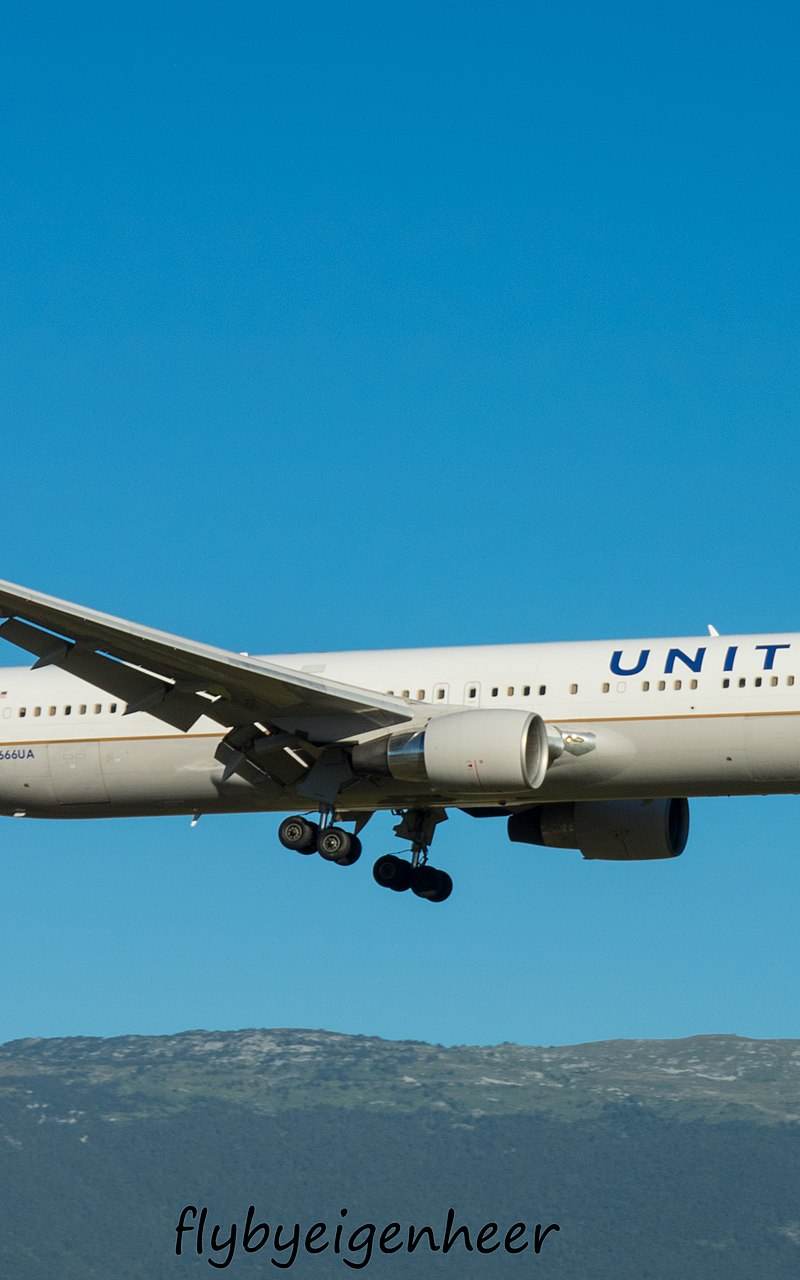 N666UA - Boeing