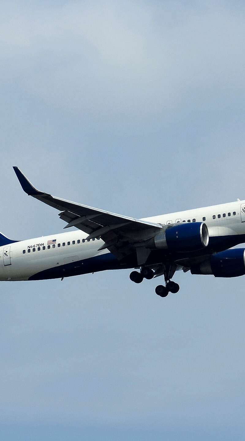 N667DN - Twin-engine aircraft