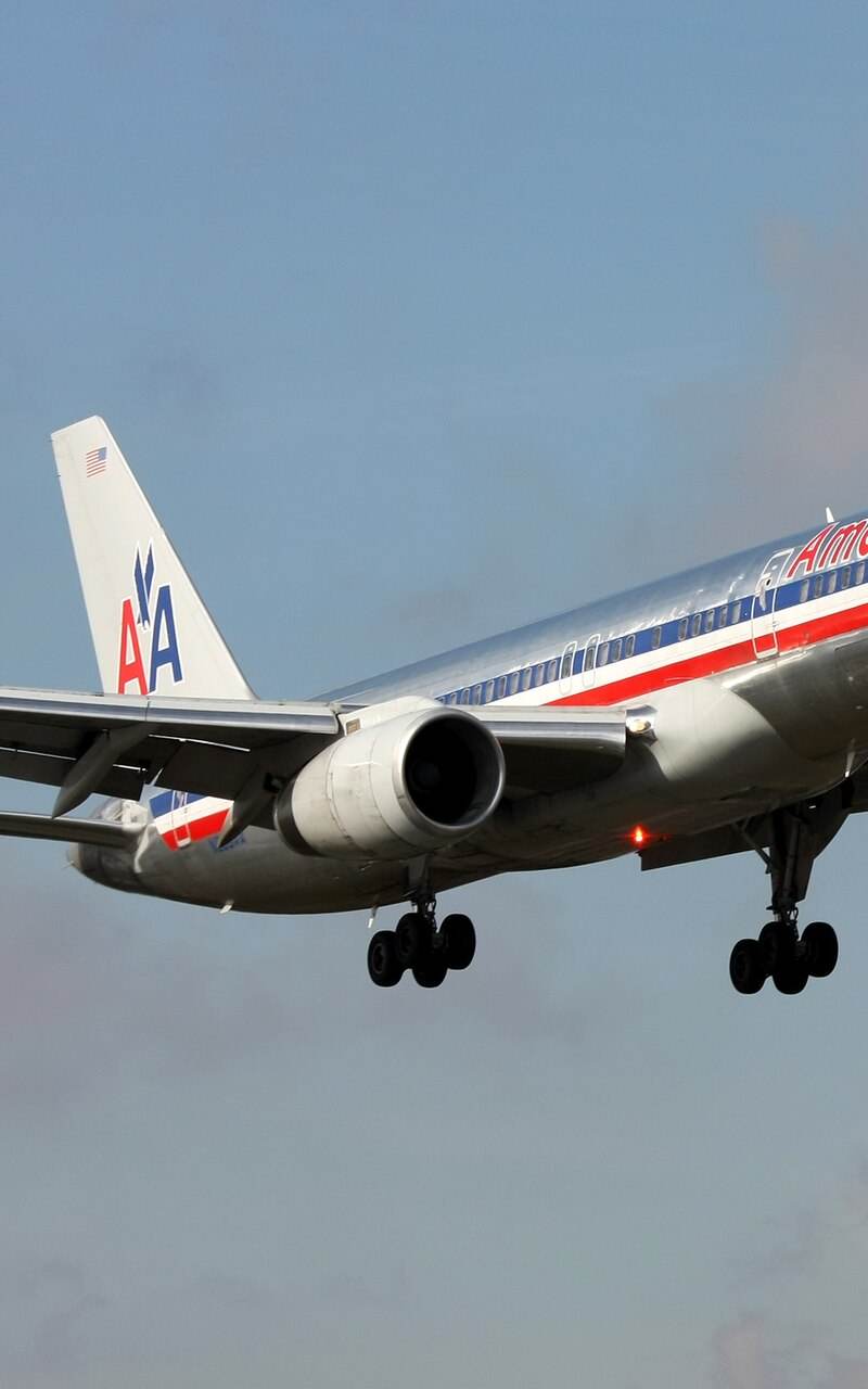 N668AA - Boeing