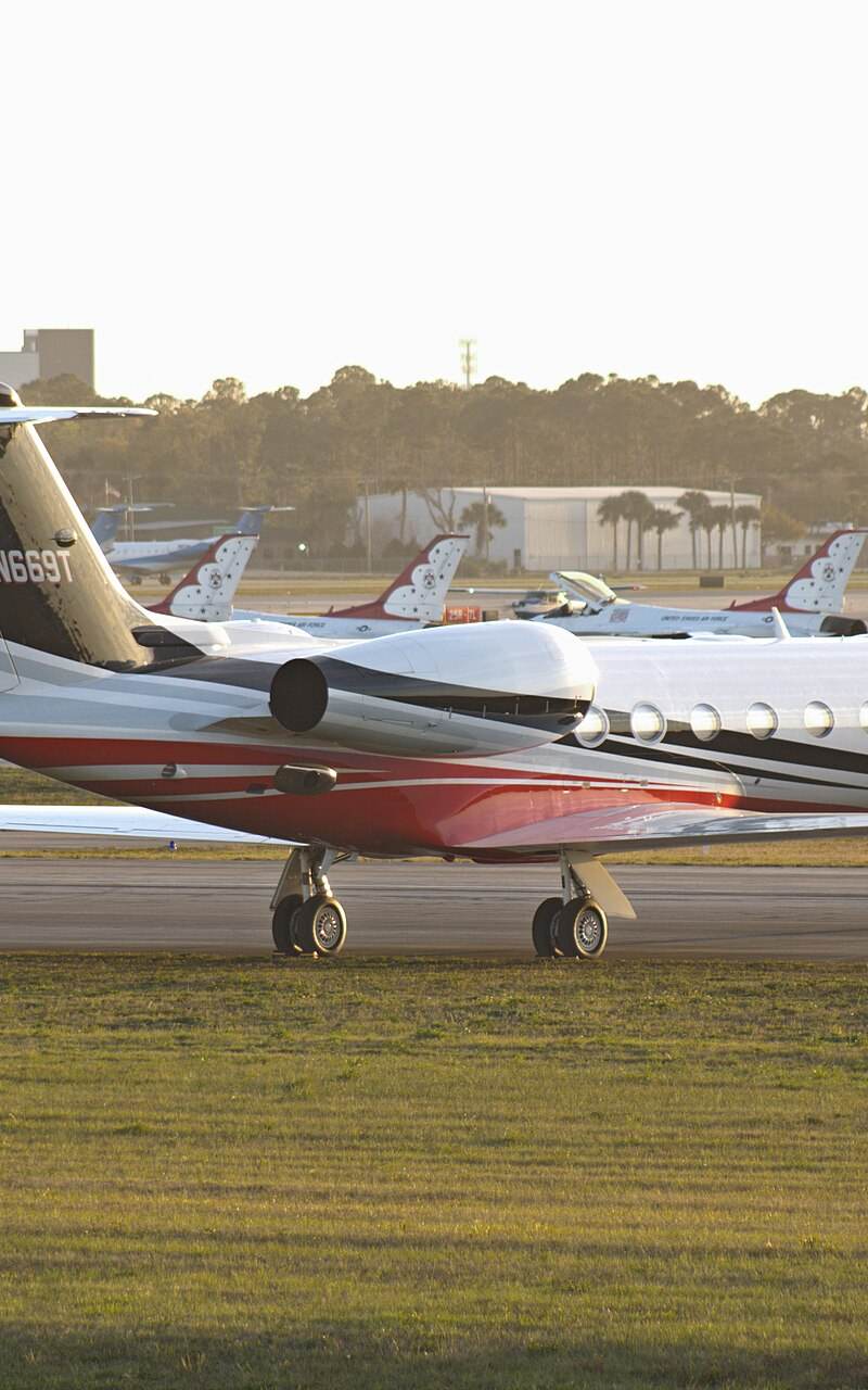 N669T - Gulfstream
