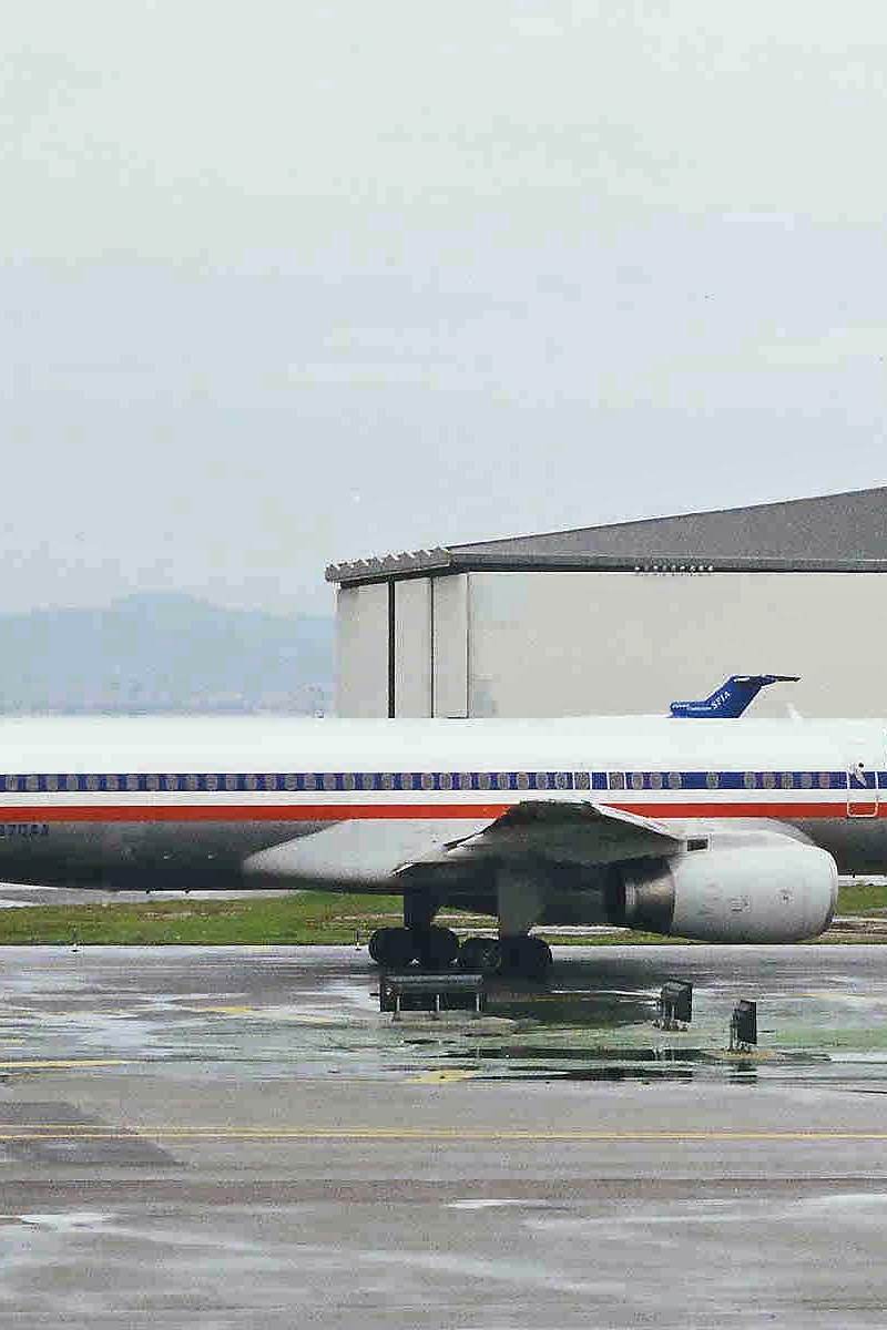N670AA - Boeing