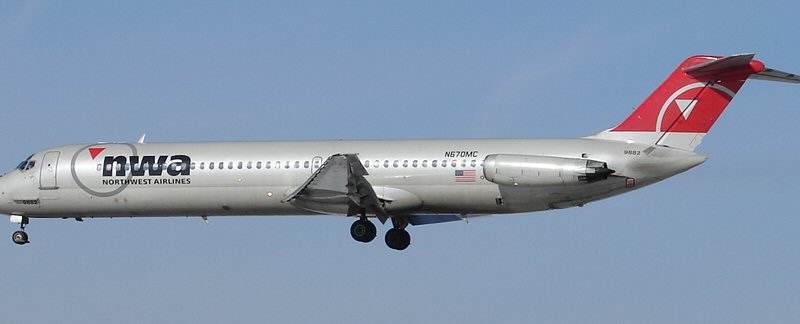 N670MC - Douglas