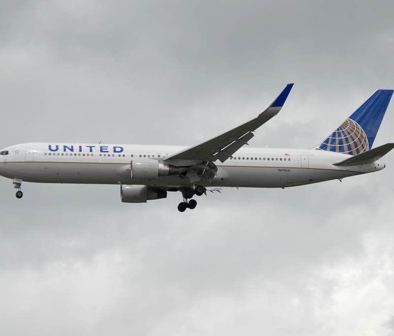 N670UA - Boeing