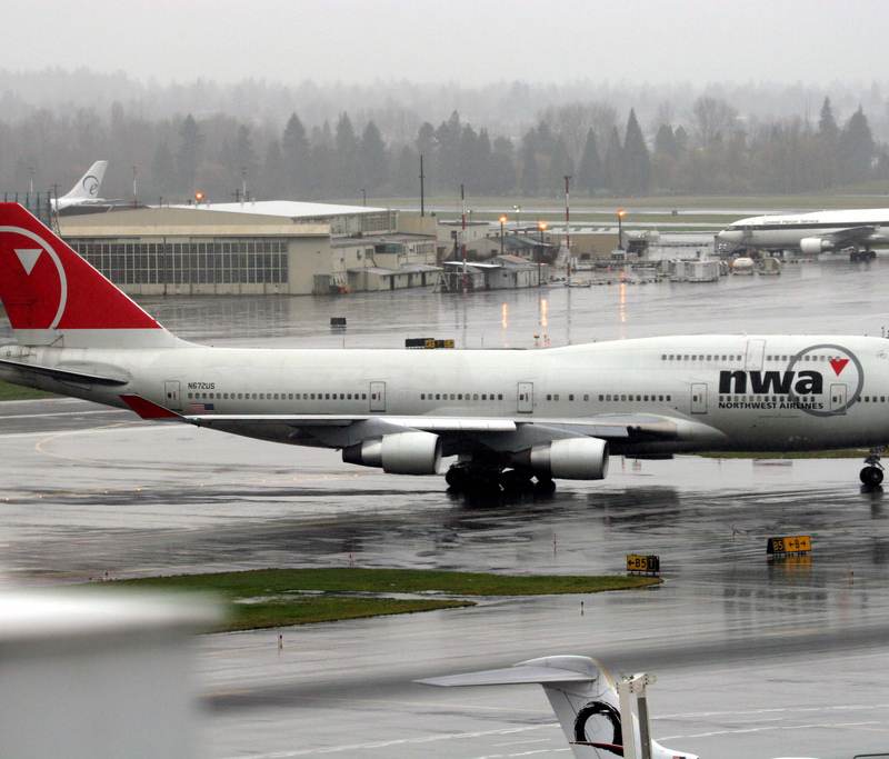 N672US - Boeing