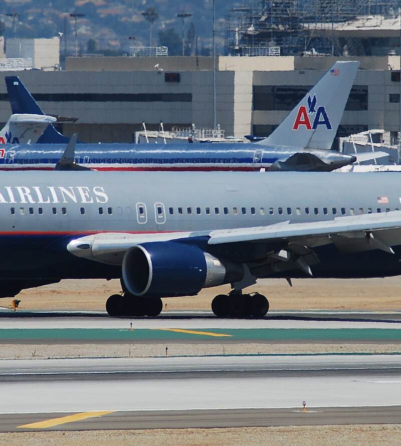 N673UA - Boeing