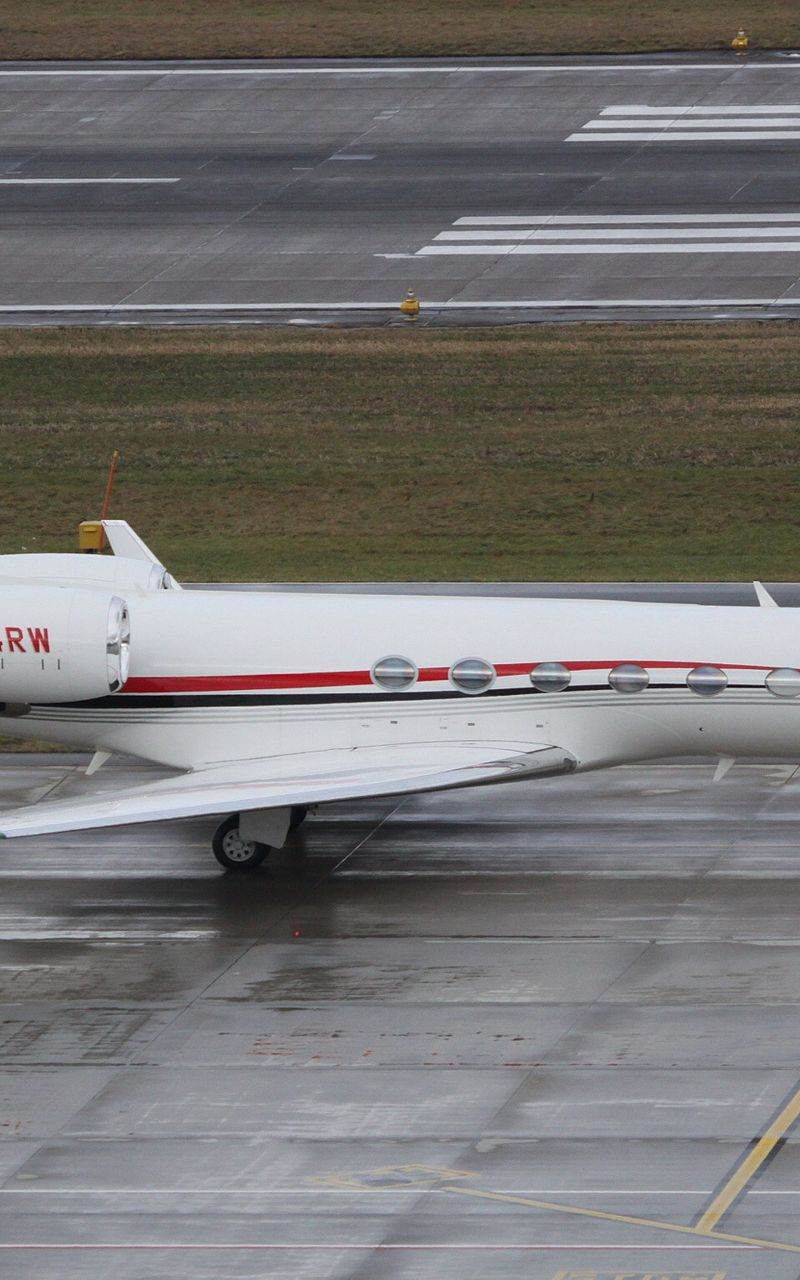 N674RW - Business jet