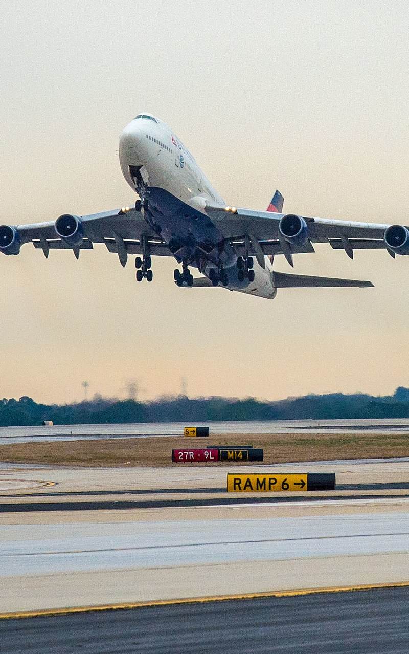 N674US - Boeing