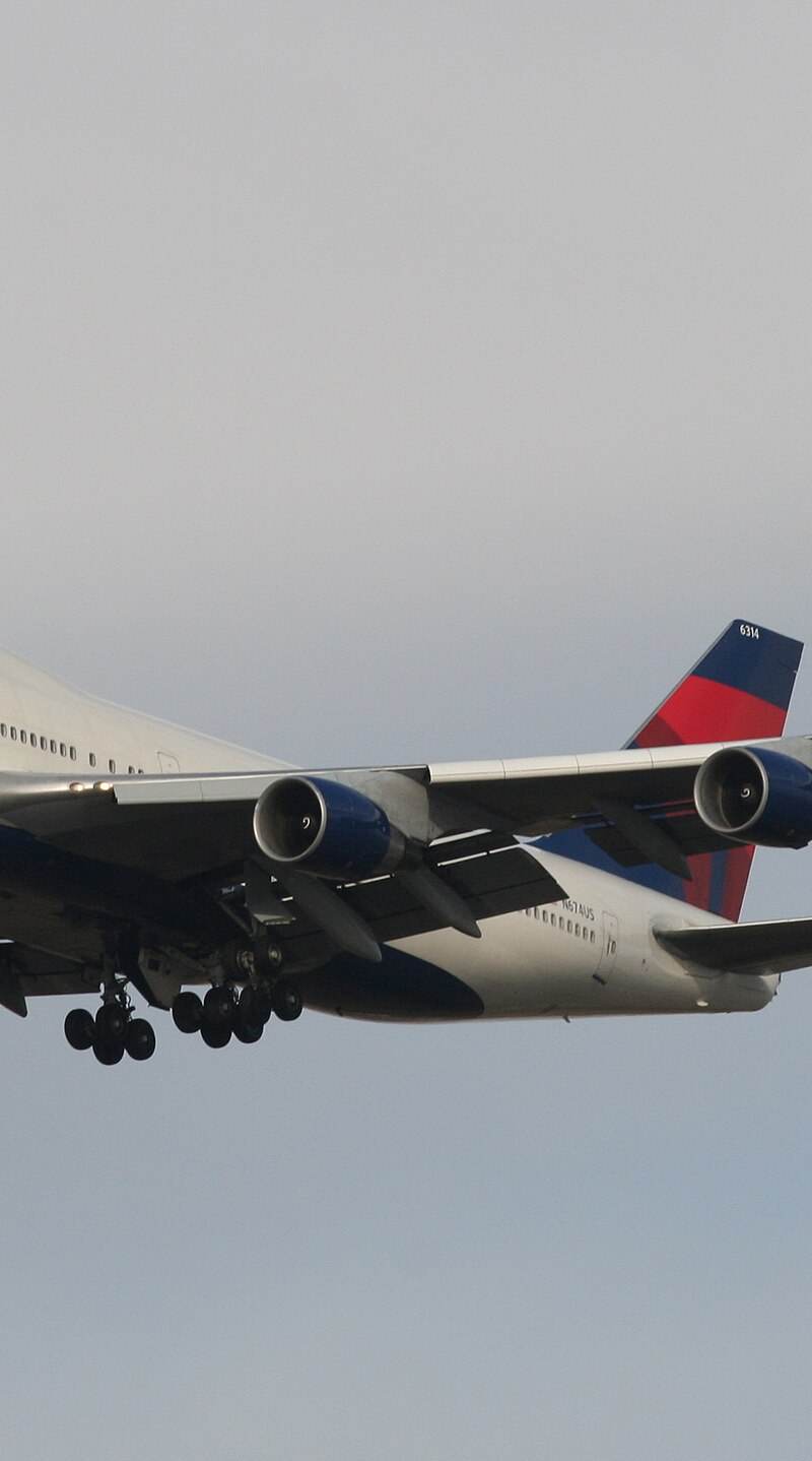 N674US - Boeing