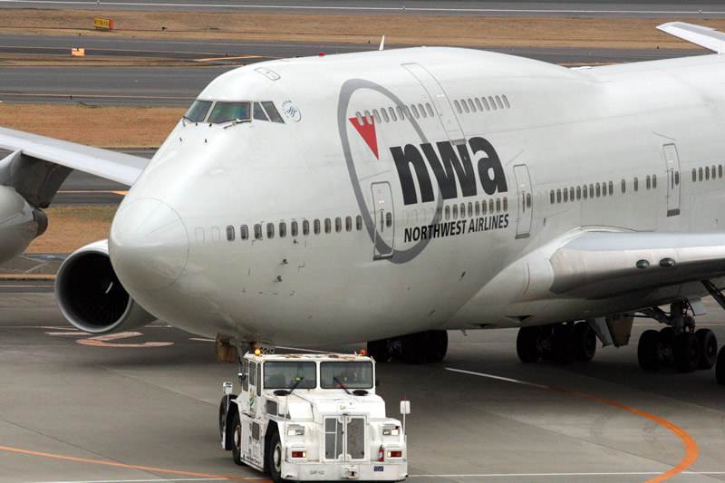 N675NW - Boeing