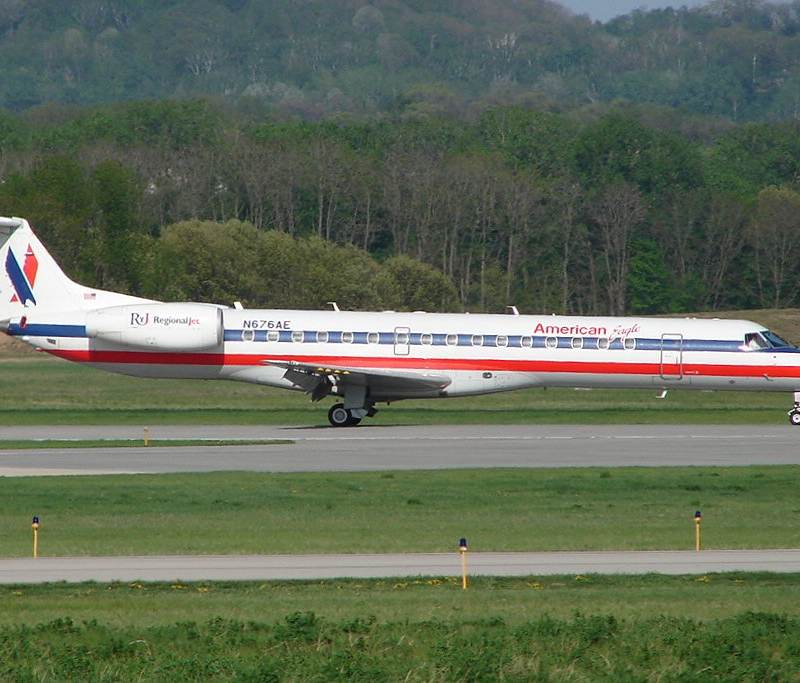 N676AE - Aircraft