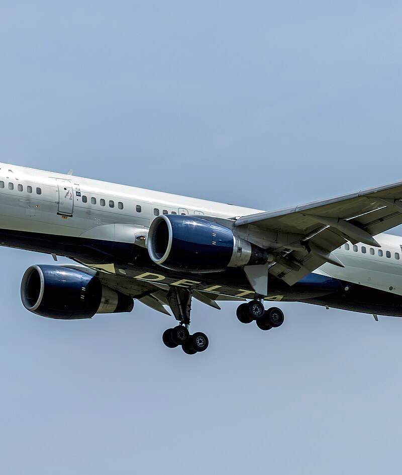 N676DL - Boeing