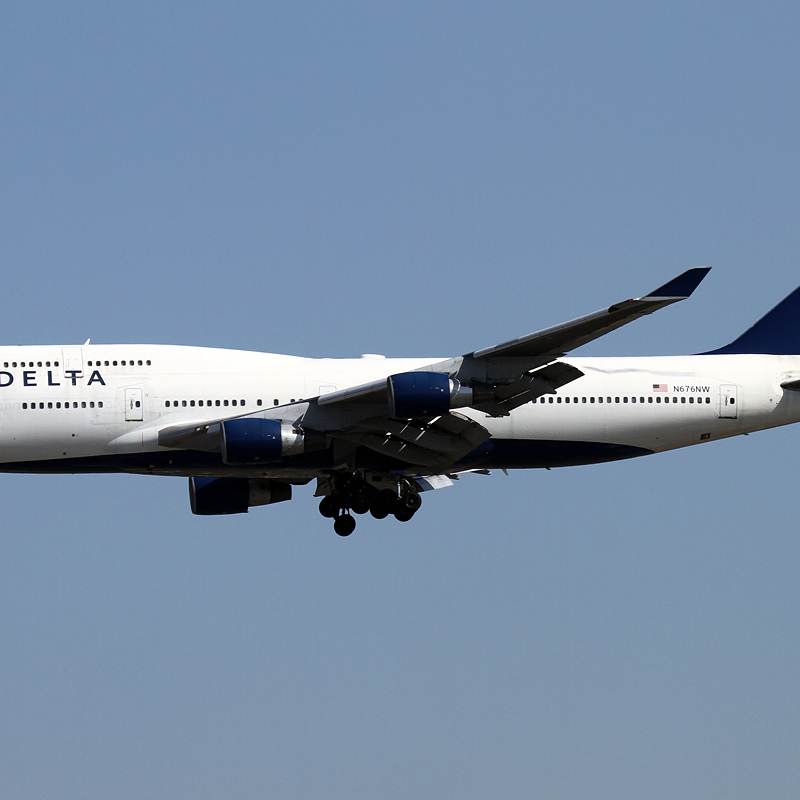 N676NW - Boeing