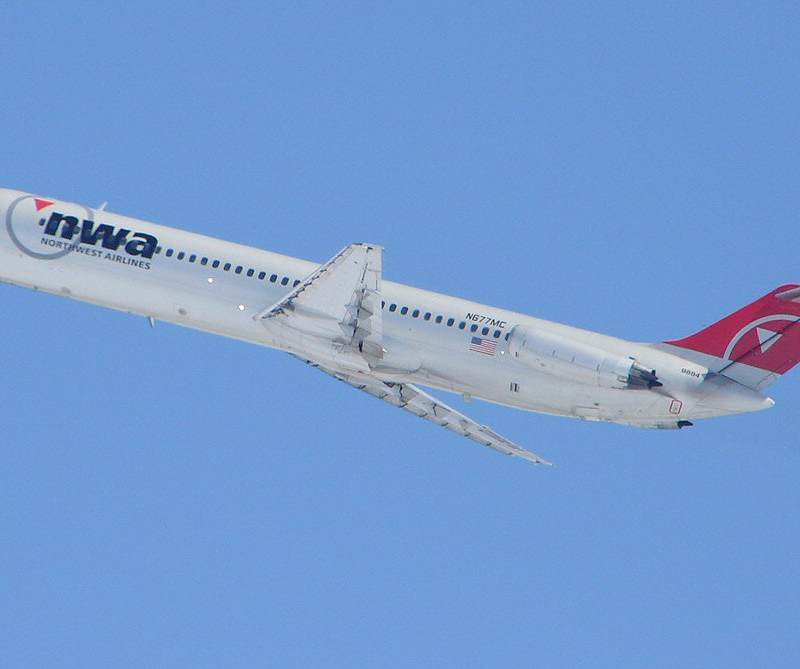 N677MC - Aircraft