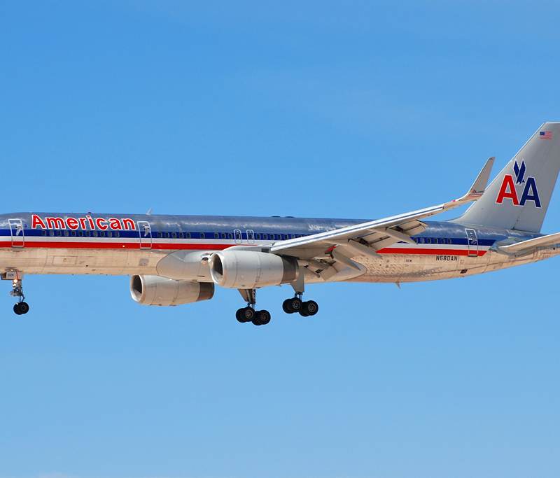 N680AN - Twin-engine aircraft