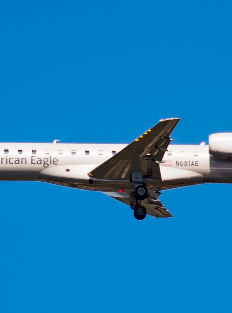 N681AE - Embraer