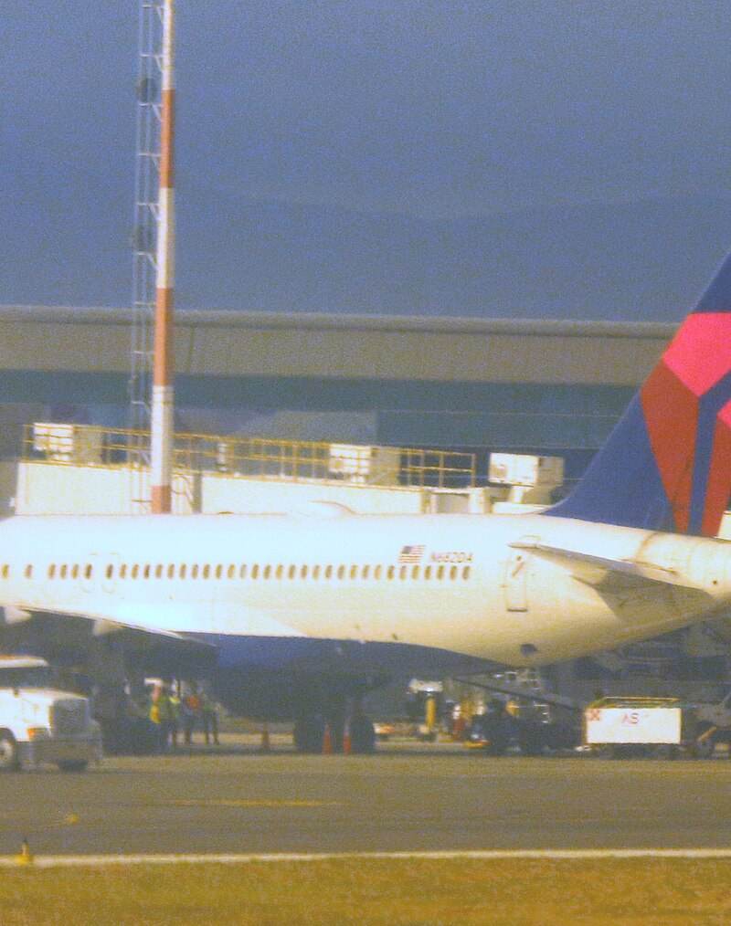 N682DA - Boeing