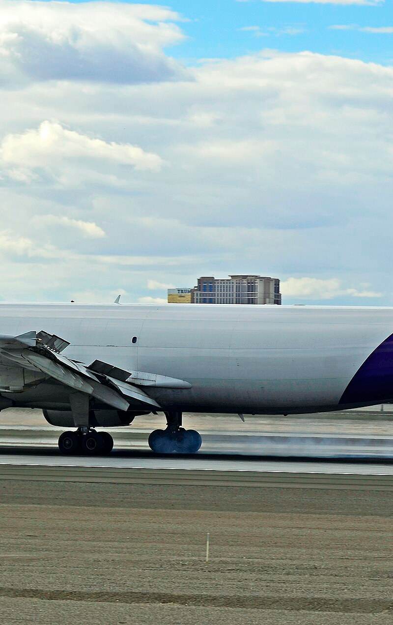 N683FE - Airbus