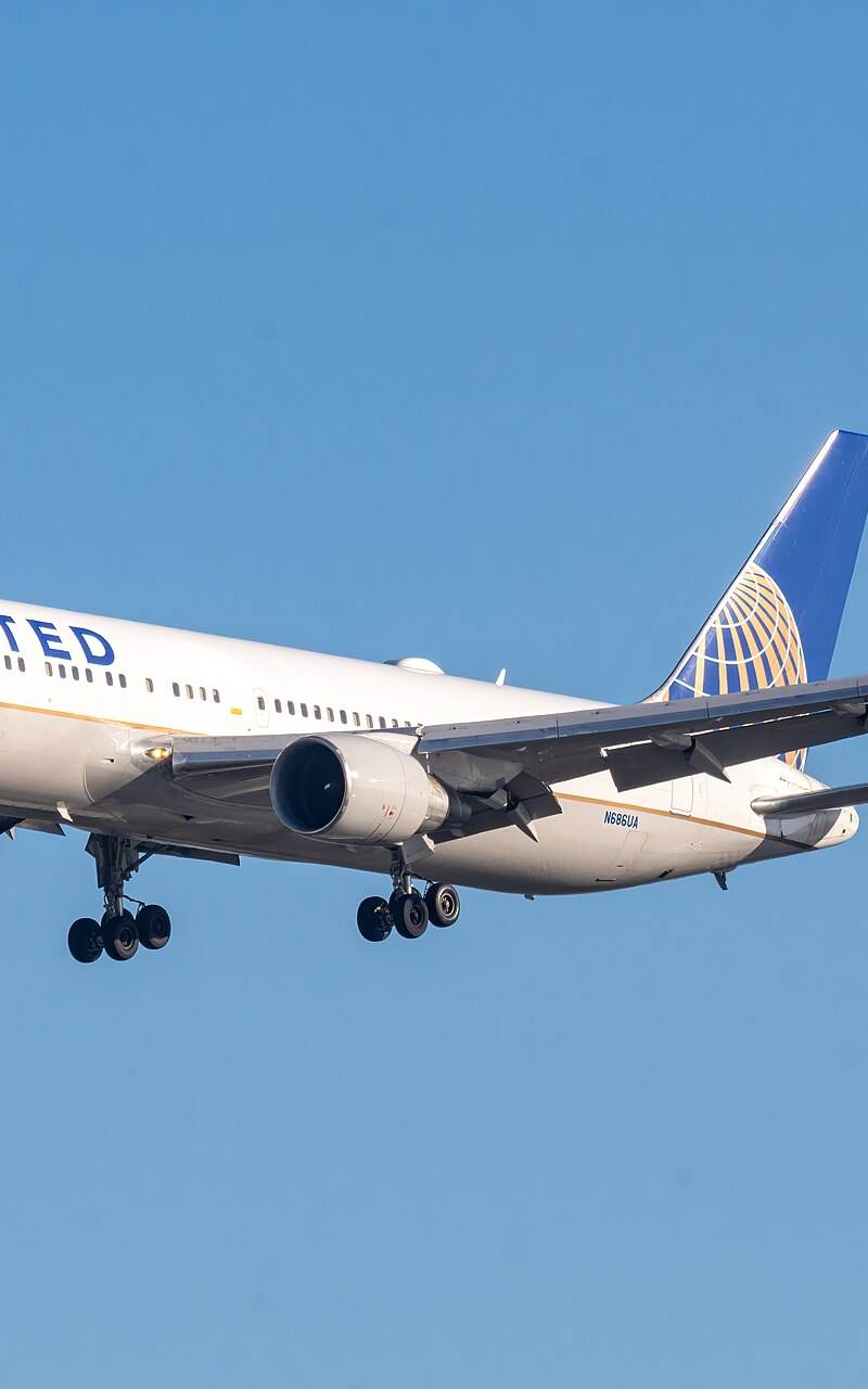 N686UA - Boeing