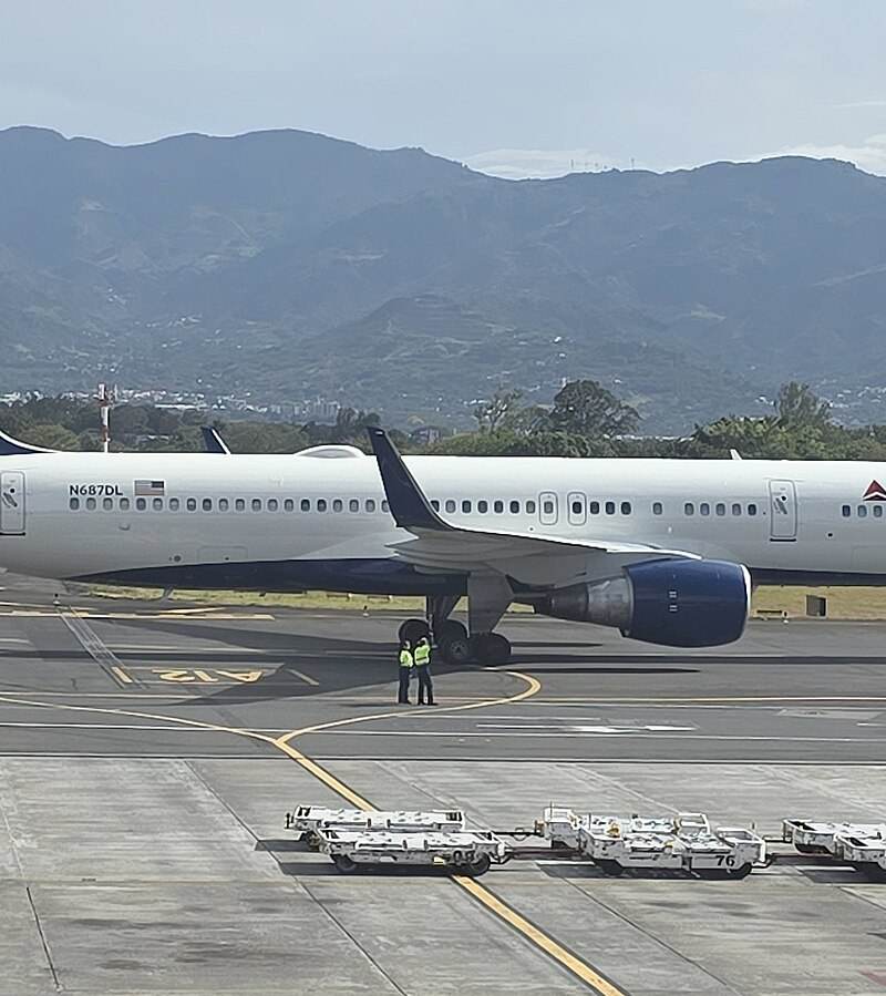 N687DL - Boeing