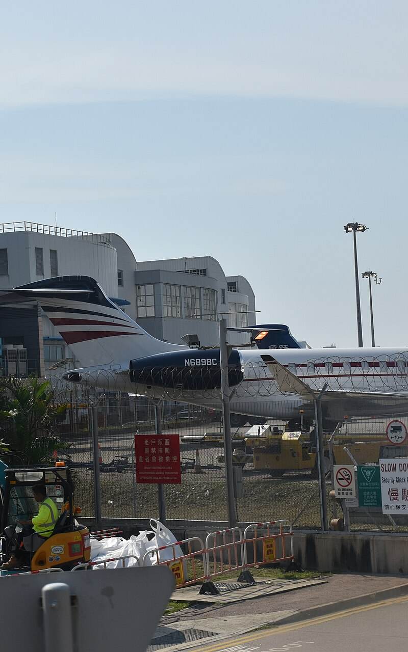 N689BC - Business jet